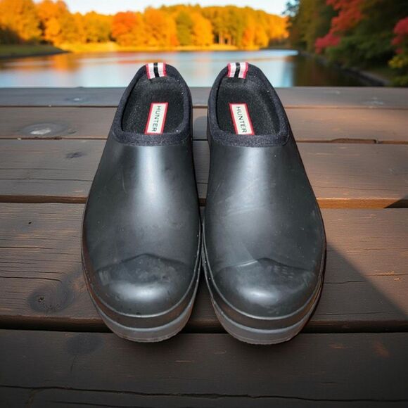 Hunter Shoes - NWOB Hunter Women's Play Clog In Black Size 8